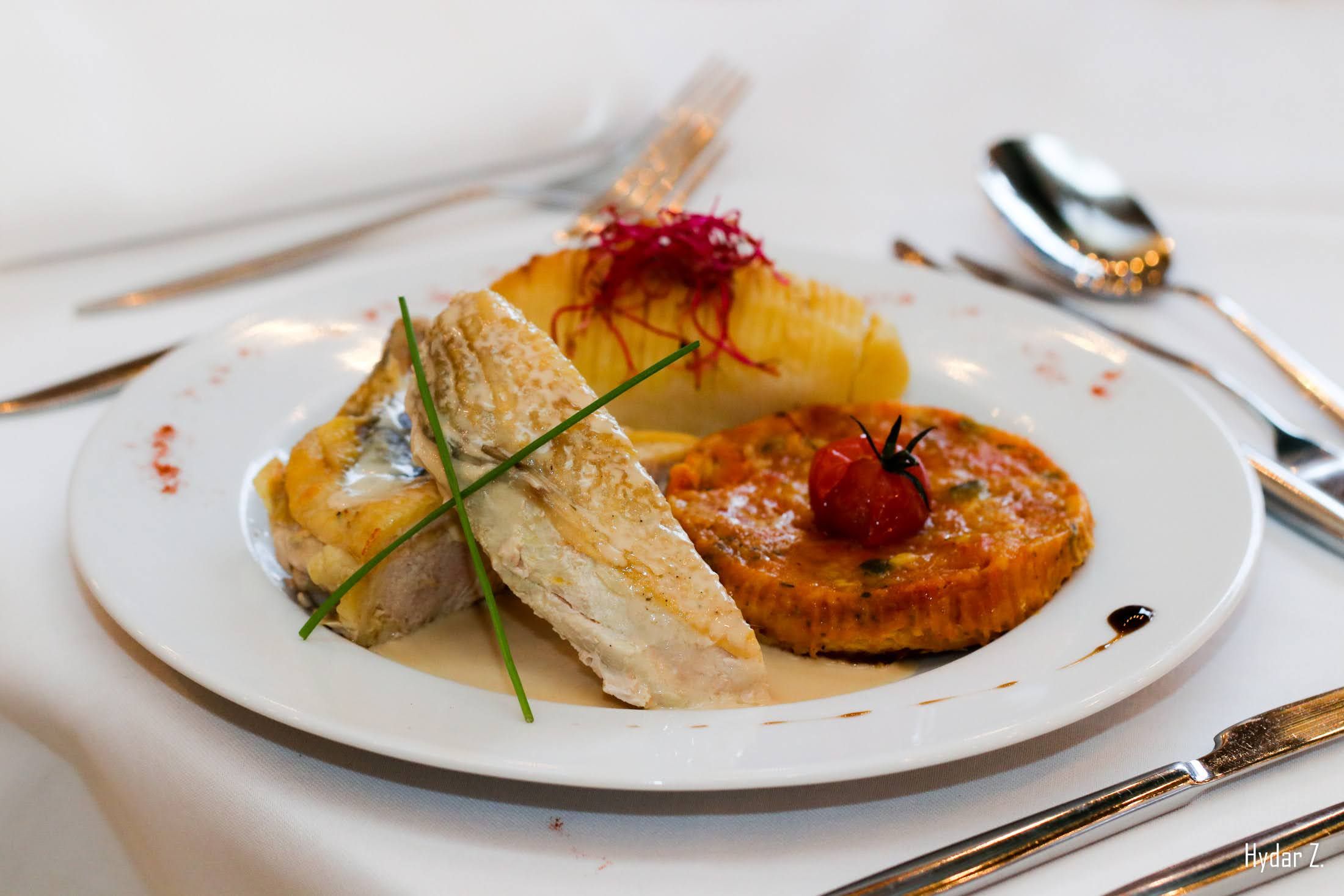 Suprême de pintade sauce au foie gras